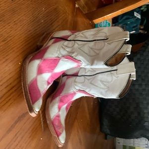 Gently worn little girls cowboy boots size 11